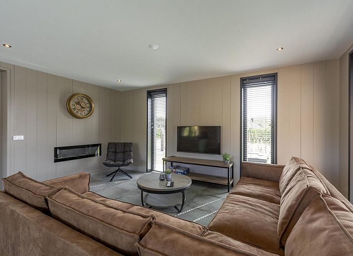 Verblijf 4540100 - Vakantiewoning Noordzeekust - Wellness Villa Lotje | Jacuzzi & Sauna | 6 Pers