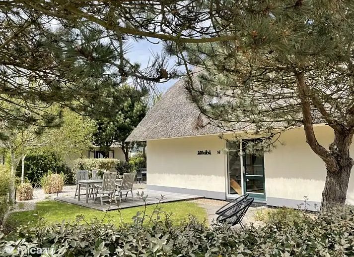 Guest house 4540117 - Bungalow Noordzeekust - Villa Duynopgangh 15