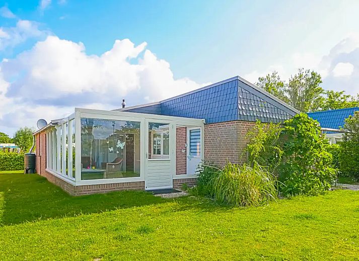 Verblijf 4540178 - Vakantiewoning Noordzeekust - Huis Oostenwind met ruime tuin
