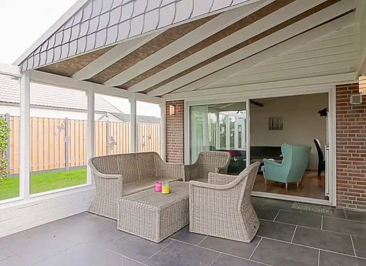 Verblijf 4540178 - Vakantiewoning Noordzeekust - Huis Oostenwind met ruime tuin