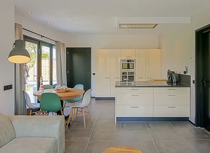 Unterkunft 4540191 - Ferienhaus Noordzeekust - Familiehuis Zeevonk