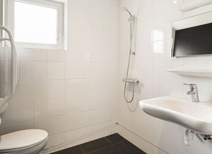Unterkunft 454020 - Bungalow Noordzeekust - Beach Resort Ooghduyne | 22-persoons villa | 22L