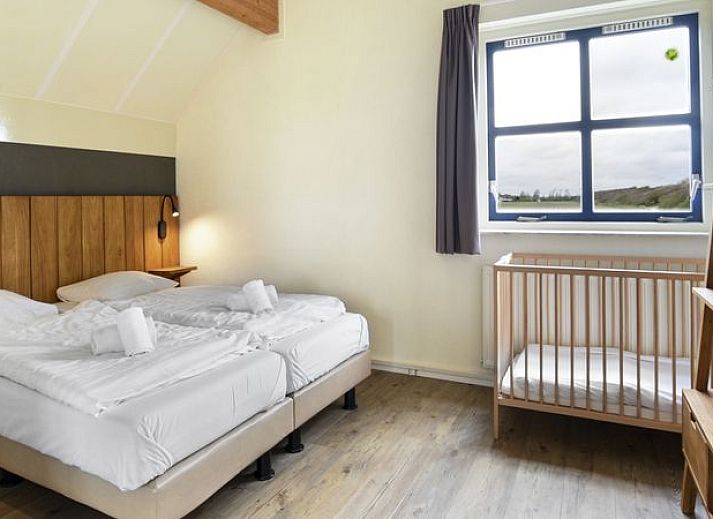 Unterkunft 454039 - Bungalow Noordzeekust - Beach Resort Ooghduyne | 8-persoons kindervilla | 8LK