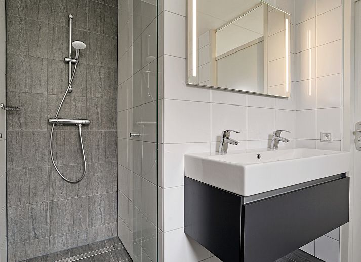 Unterkunft 454053 - Bungalow Noordzeekust - Beach Resort Ooghduyne | 6-persoons villa | 6C1