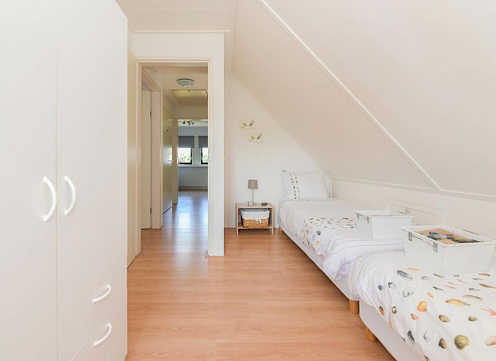 Comfortabele woonkamer in vrijstaande woning, Julianadorp aan Zee.