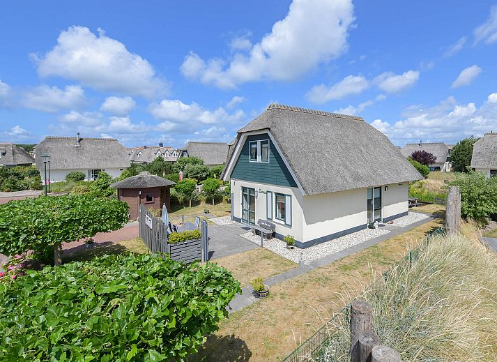 Comfortabele woonkamer in vrijstaande woning, Julianadorp aan Zee.