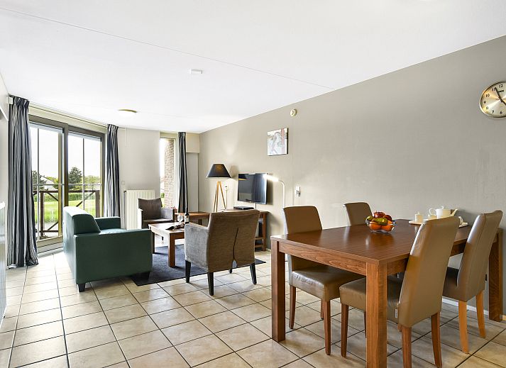 Guest house 454057 - Bungalow Noordzeekust - Beach Resort Ooghduyne | 4-persoons appartement | 4B1