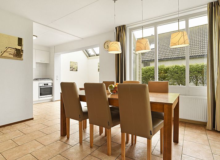 Verblijf 454077 - Bungalow Noordzeekust - Beach Resort Ooghduyne | 6-persoons villa | 6D2