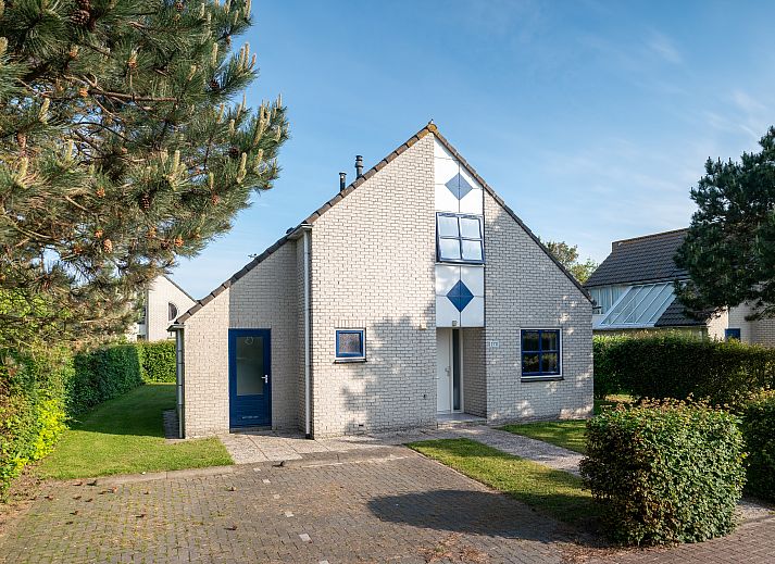 Unterkunft 454078 - Bungalow Noordzeekust - Beach Resort Ooghduyne | 8-persoons villa | 8L1