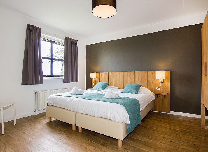 Unterkunft 454078 - Bungalow Noordzeekust - Beach Resort Ooghduyne | 8-persoons villa | 8L1