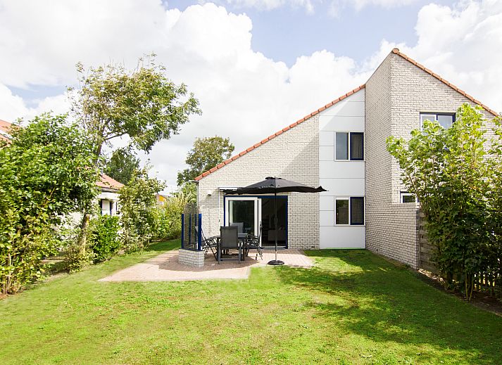 Guest house 454079 - Bungalow Noordzeekust - Beach Resort Ooghduyne | 6-persoons villa - Extra toegankeli
