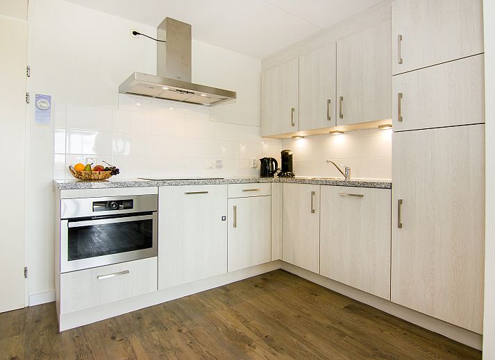 Verblijf 454081 - Bungalow Noordzeekust - Beach Resort Ooghduyne | 4-persoons appartement | 4CA