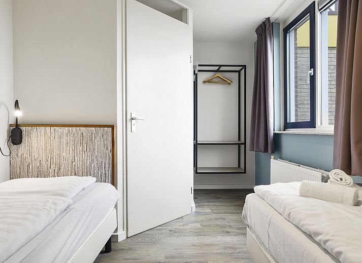 Verblijf 454081 - Bungalow Noordzeekust - Beach Resort Ooghduyne | 4-persoons appartement | 4CA