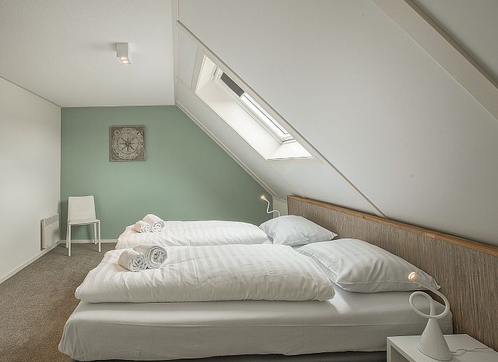 Verblijf 454083 - Bungalow Noordzeekust - Beach Resort Ooghduyne | 22-persoons villa | 22L