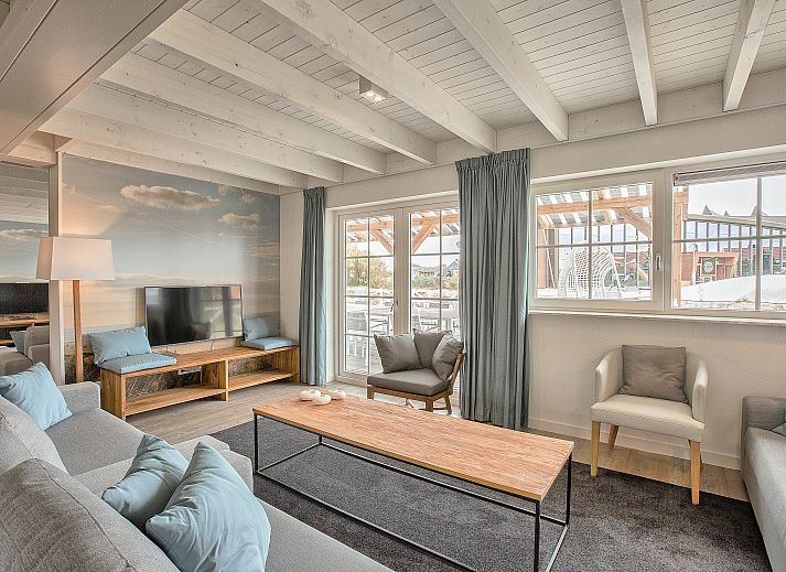 Verblijf 454083 - Bungalow Noordzeekust - Beach Resort Ooghduyne | 22-persoons villa | 22L
