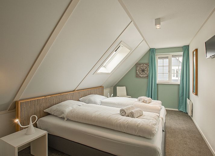 Verblijf 454083 - Bungalow Noordzeekust - Beach Resort Ooghduyne | 22-persoons villa | 22L