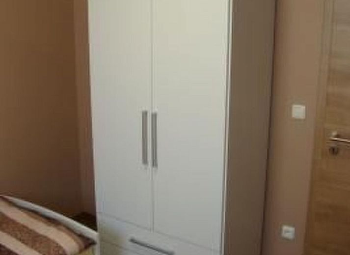 Guest house 460109 - Holiday property IJsselmeerkust - Vakantiehuis Auszeit direkt am Wasser