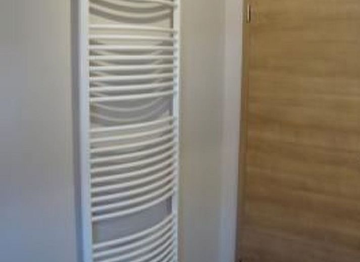 Guest house 460109 - Holiday property IJsselmeerkust - Vakantiehuis Auszeit direkt am Wasser