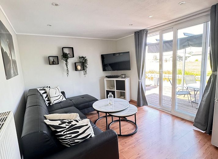 Unterkunft 460120 - Ferienhaus IJsselmeerkust - Vakantiehuis Ela mit Holzgrill, Garten und Terrasse