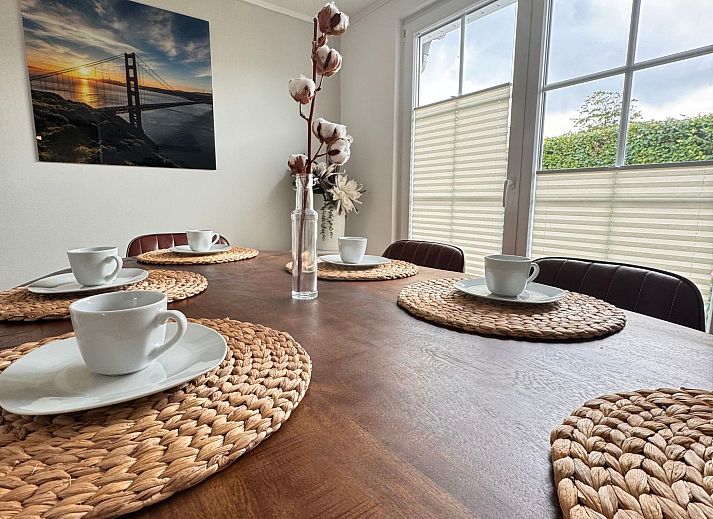 Unterkunft 460120 - Ferienhaus IJsselmeerkust - Vakantiehuis Ela mit Holzgrill, Garten und Terrasse