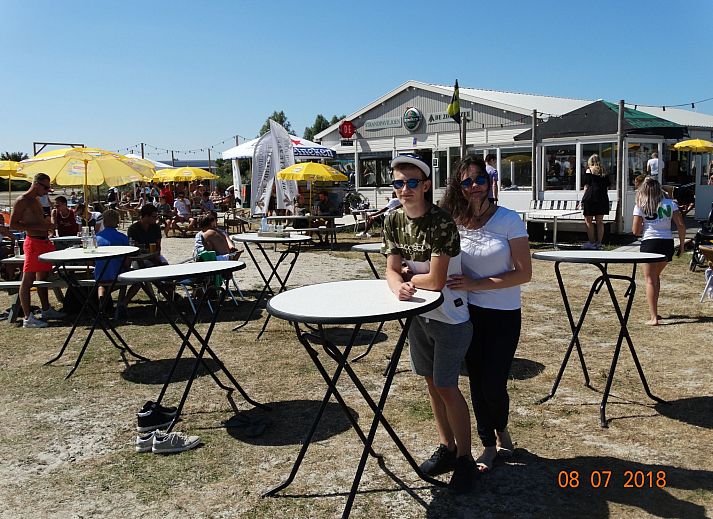 Verblijf 460124 - Vakantiewoning IJsselmeerkust - Vakantiehuis Schmuckes neuwertiges Ferienhaus  auf einer kle