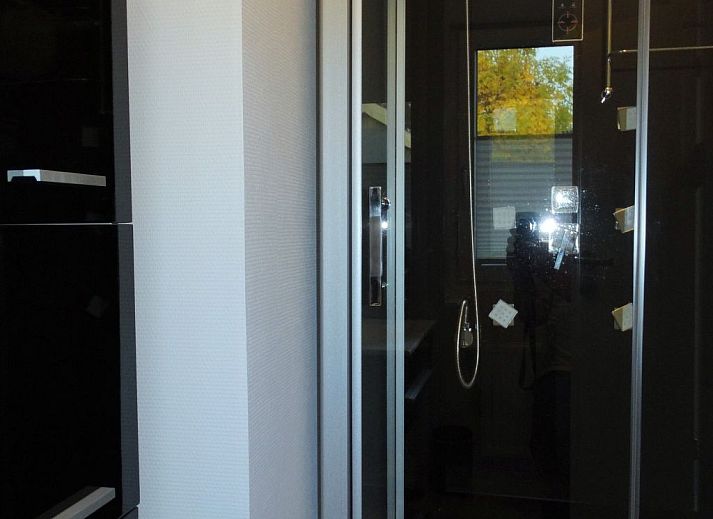 Verblijf 460124 - Vakantiewoning IJsselmeerkust - Vakantiehuis Schmuckes neuwertiges Ferienhaus  auf einer kle