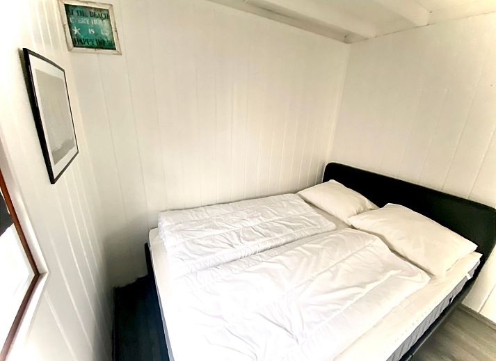 Guest house 460125 - Apartment IJsselmeerkust - Appartement Familienfreundliches Ferienhaus "Angel" mit Gart