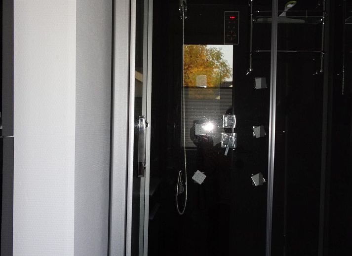 Unterkunft 460134 - Ferienhaus IJsselmeerkust - Vakantiehuis Schönes Ferienhaus in Wervershoof mit Garten, 