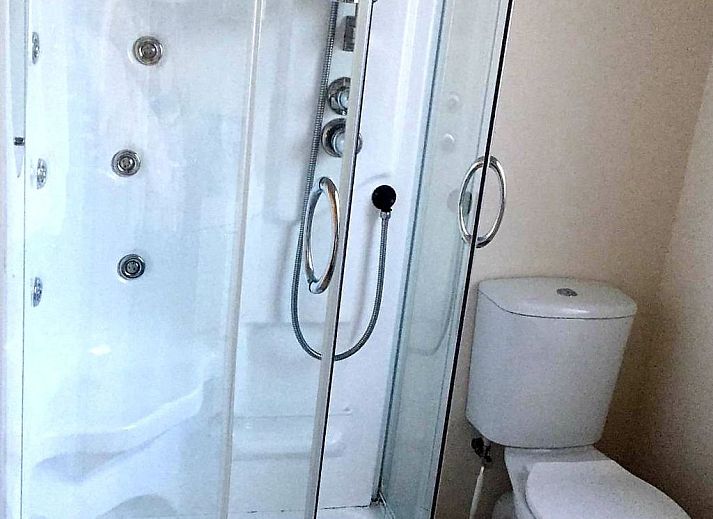 Verblijf 460136 - Vakantiewoning IJsselmeerkust - Vakantiehuis in Wervershoof mit Sonniger Terrasse