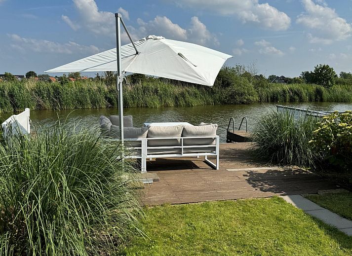 Verblijf 460139 - Vakantiewoning IJsselmeerkust - Vakantiehuis in Wervershoof mit Terrasse und Garten