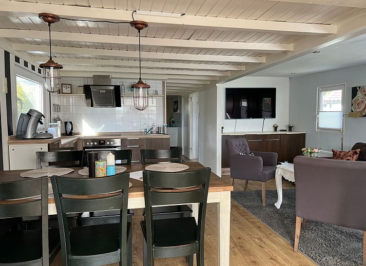 Guest house 460141 - Holiday property IJsselmeerkust - Vakantiehuis Charmantes Ferienhaus "Hilda" mit Terrasse