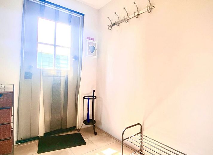 Guest house 460141 - Holiday property IJsselmeerkust - Vakantiehuis Charmantes Ferienhaus "Hilda" mit Terrasse