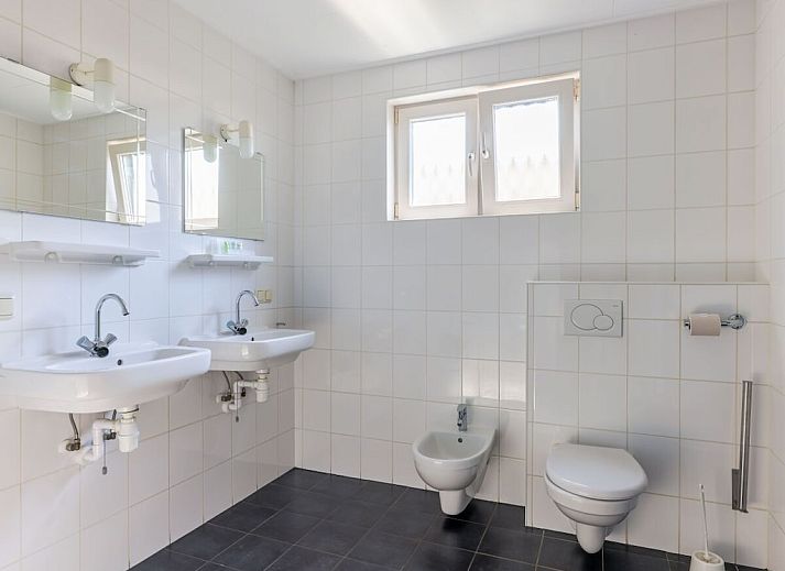 Guest house 460145 - Chalet IJsselmeerkust - 17674