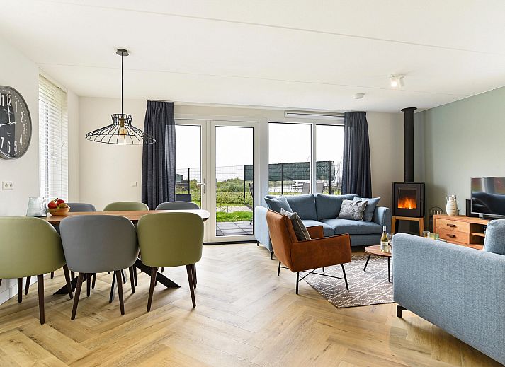 Volendam 6-persoons bungalow met uitzicht op het IJsselmeer, gelegen in Noord-Holland.