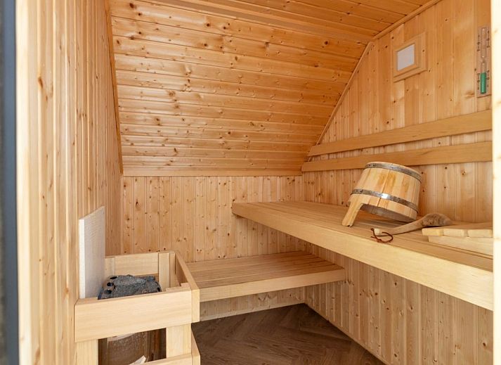 Stilvolles ueres des freistehenden Hauses in Medemblik, einem Ferienhaus an der IJsselmeerkste in Nordholland.