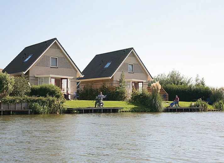 Verblijf 460425 • Vakantiewoning IJsselmeerkust • Bungalowpark Zuiderzee 5