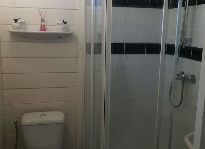 Unterkunft 460703 - Ferienhaus IJsselmeerkust - Vakantiehuis Ferienchalet "Uylennest"