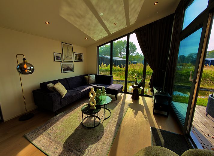 Modern detached house in Enkhuizen surrounded by nature, ideal vacation home on the IJsselmeer coast in North Holland.