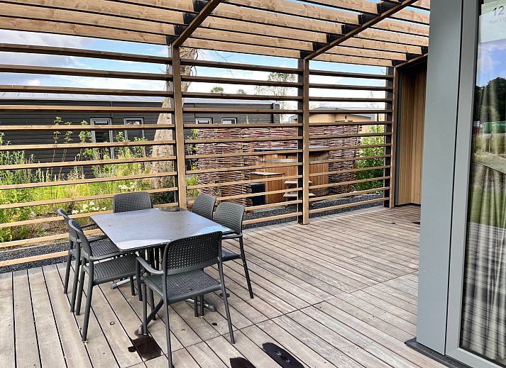 Guest house 461240 - Holiday property IJsselmeerkust - Cube Split Hottub