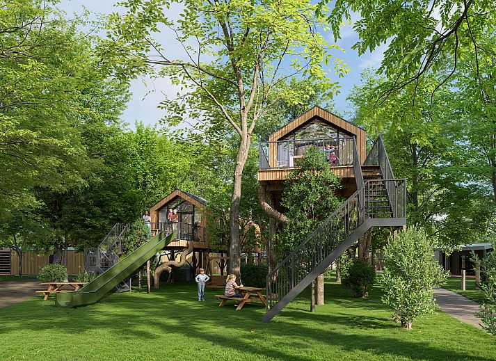 Freistehendes Haus in Enkhuizen, Nordholland, umgeben von grner Natur und Bumen, ideales Ferienhaus an der Kste des IJsselmeers.