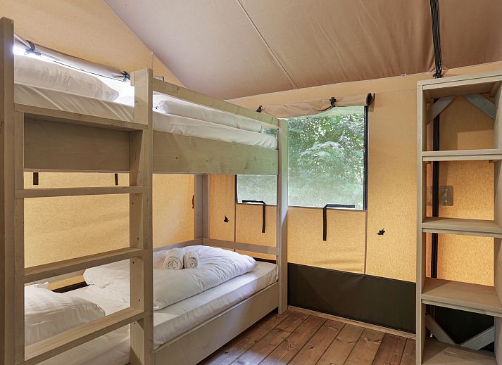 Unterkunft 461610 - Ferienhaus IJsselmeerkust - 6-8-persoons safaritent | 6-8ST