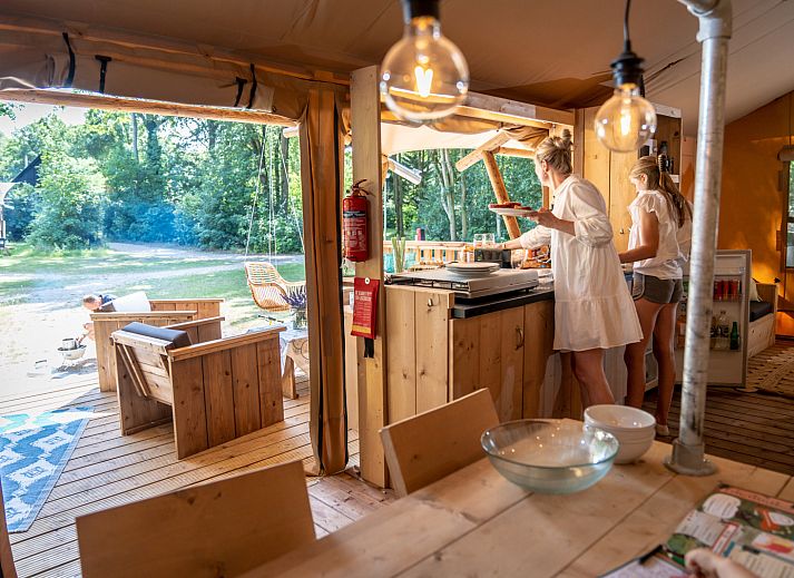 Guest house 461631 - Tent house IJsselmeerkust - De Heide Tent