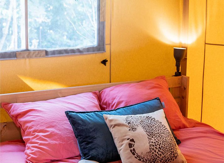 Guest house 461632 - Tent house IJsselmeerkust - De Bos Tent met Kachel