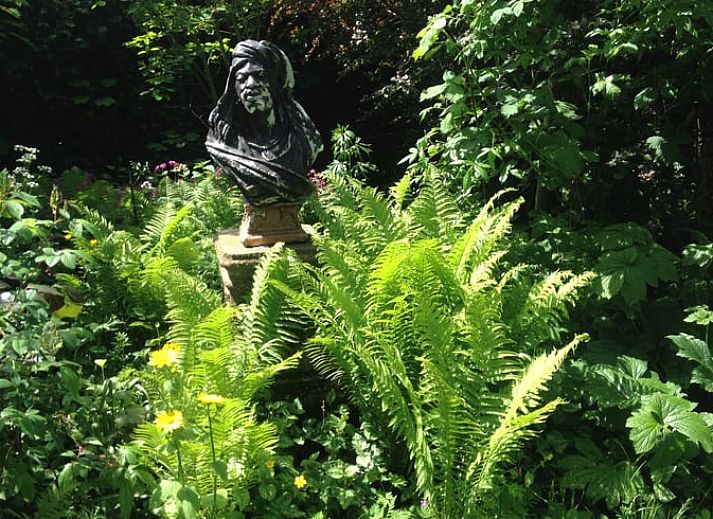 Charmant exterieur van Vakantiehuis in Edam, gelegen aan de IJsselmeerkust in Noord-Holland.