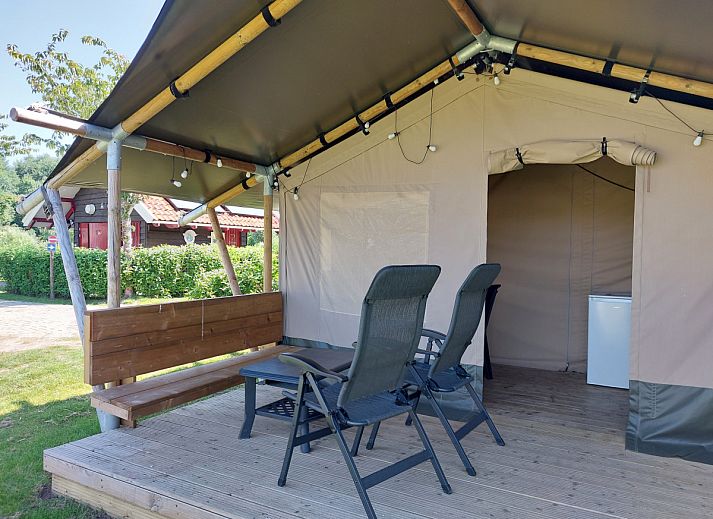 Verblijf 462506 • Tenthuis IJsselmeerkust • Safaritent Merel 