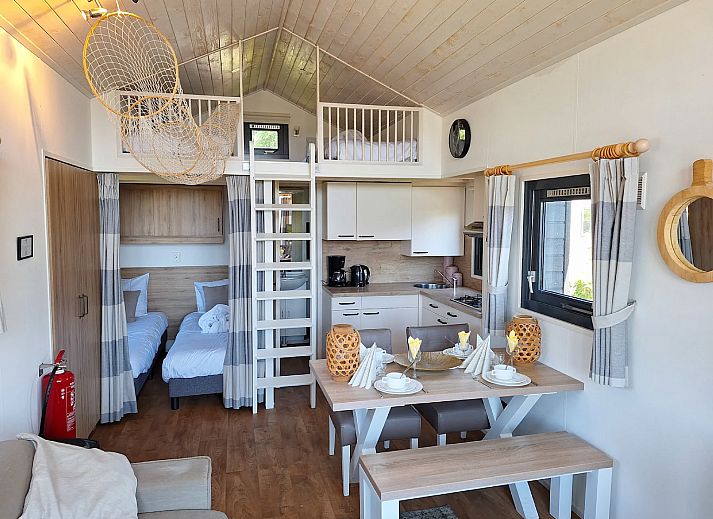 Freistehendes Haus in Bovenkarspel mit sonniger Terrasse, an der Kste des IJsselmeers in Nordholland gelegen, ideales Ferienhaus fr Naturliebhaber.