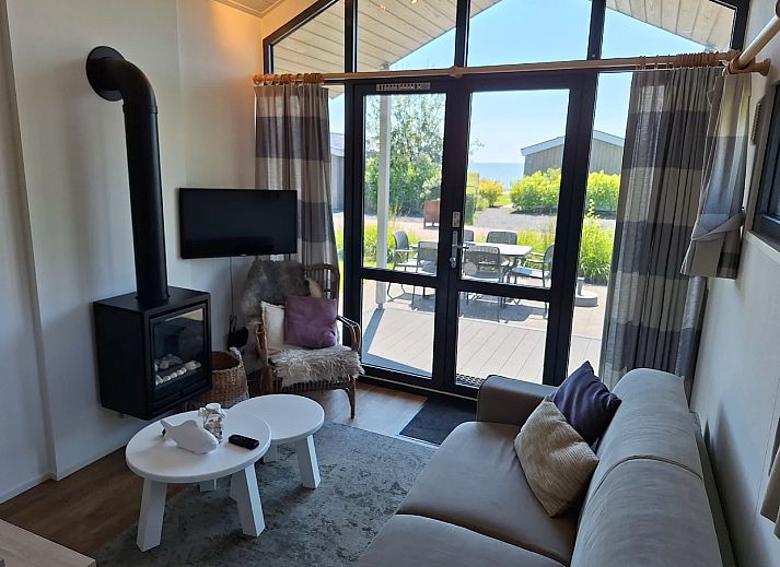 Freistehendes Haus in Bovenkarspel mit sonniger Terrasse, an der Kste des IJsselmeers in Nordholland gelegen, ideales Ferienhaus fr Naturliebhaber.