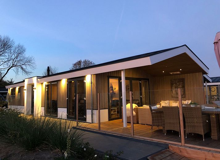 Verblijf 462542 - Vakantiewoning IJsselmeerkust - Vakantiehuis Neue Luxus-Ferienvilla am IJsselmeer