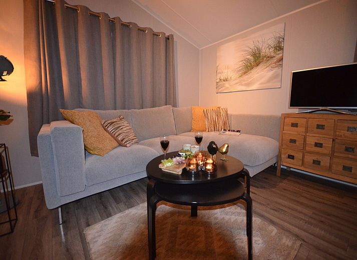 Guest house 470854 - Chalet Waddenkust - Recreatiepark Wiringherlant - Wiringher Chalet 83