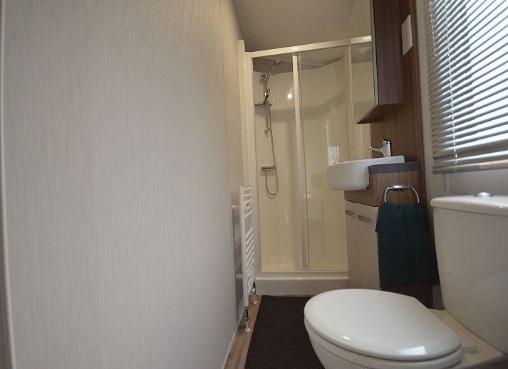 Guest house 470854 - Chalet Waddenkust - Recreatiepark Wiringherlant - Wiringher Chalet 83